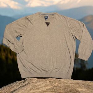 G.H. Bass & Co. Men's V-Neck Pullover Sweater XL Beige Long Sleeve Casual